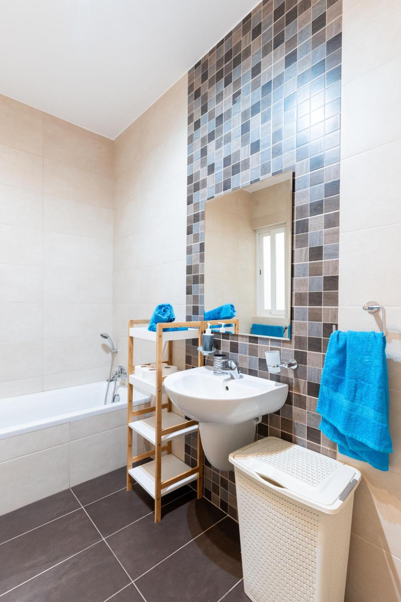 2 Bedroom In Central St Julians Prime Location In Paceville Apt 3 By Vaganza San Giuliano Esterno foto
